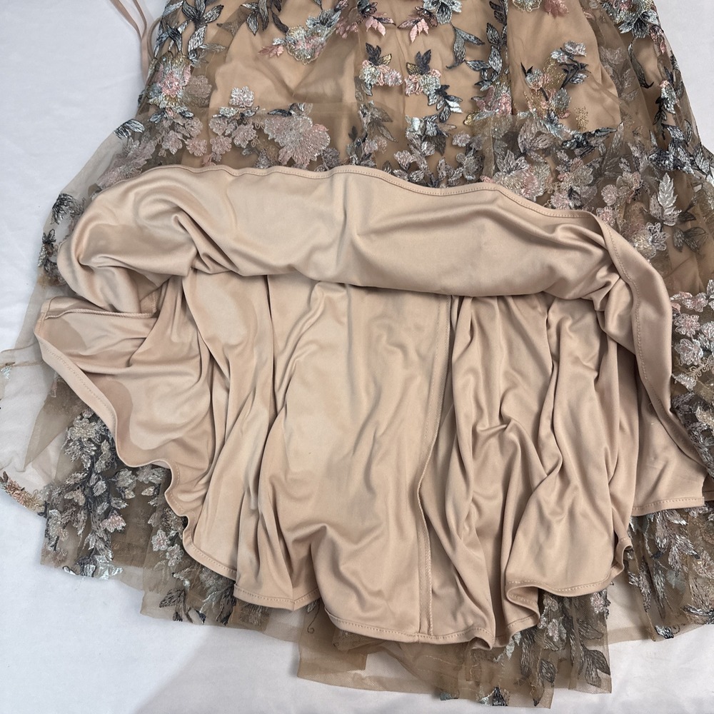 NWT $798 Mac‎ Duggal [ 4 ] 79313 Embroidered Spaghetti Strap Trumpet Gown Nude - Picture 6 of 15